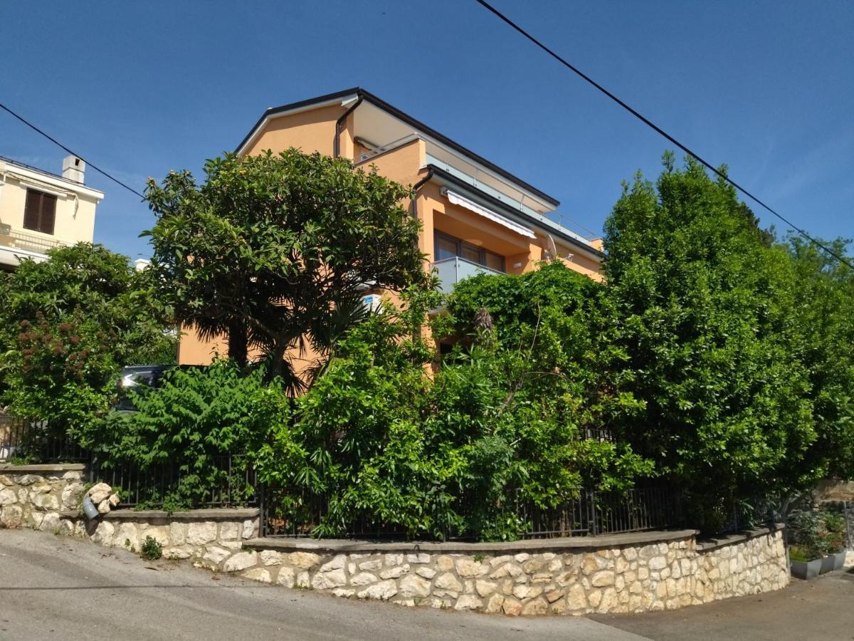 Vila Zdenka Apartmants Crikvenica Exterior foto