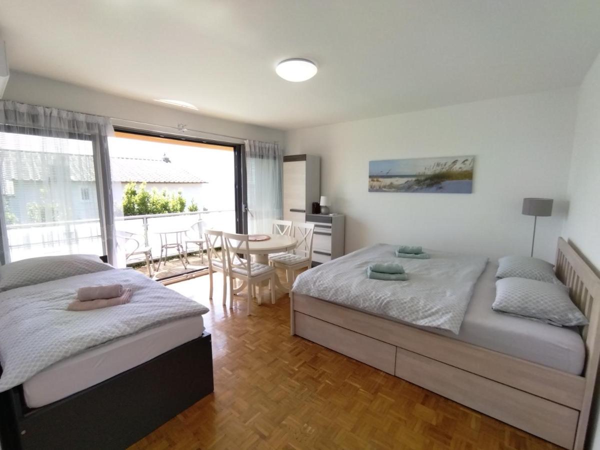 Vila Zdenka Apartmants Crikvenica Exterior foto